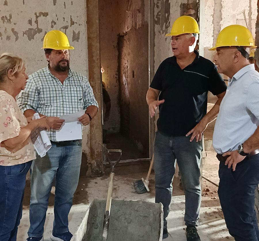 GRAL. SAN MARTÍN: EL GOBIERNO PROVINCIAL AVANZA CON OBRAS CLAVES EN EL HOSPITAL “FÉLIX PÉRTILE”.