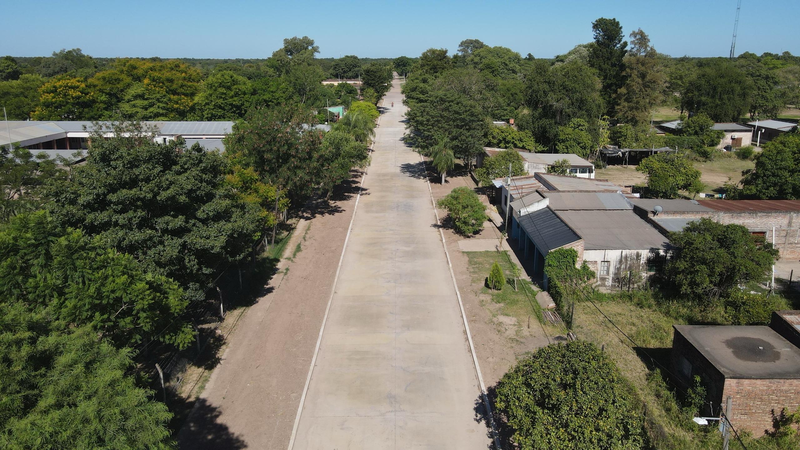 El GOBIERNO PROVINCIAL AVANZA CON LOS TRABAJOS DE PAVIMENTACIÓN URBANA EN PRESIDENCIA ROCA.