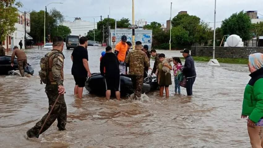 TRÁGICO TEMPORAL: EL GOBIERNO DESEMBOLSARÁ $ 10 MIL MILLONES PARA REPARAR BAHÍA BLANCA.