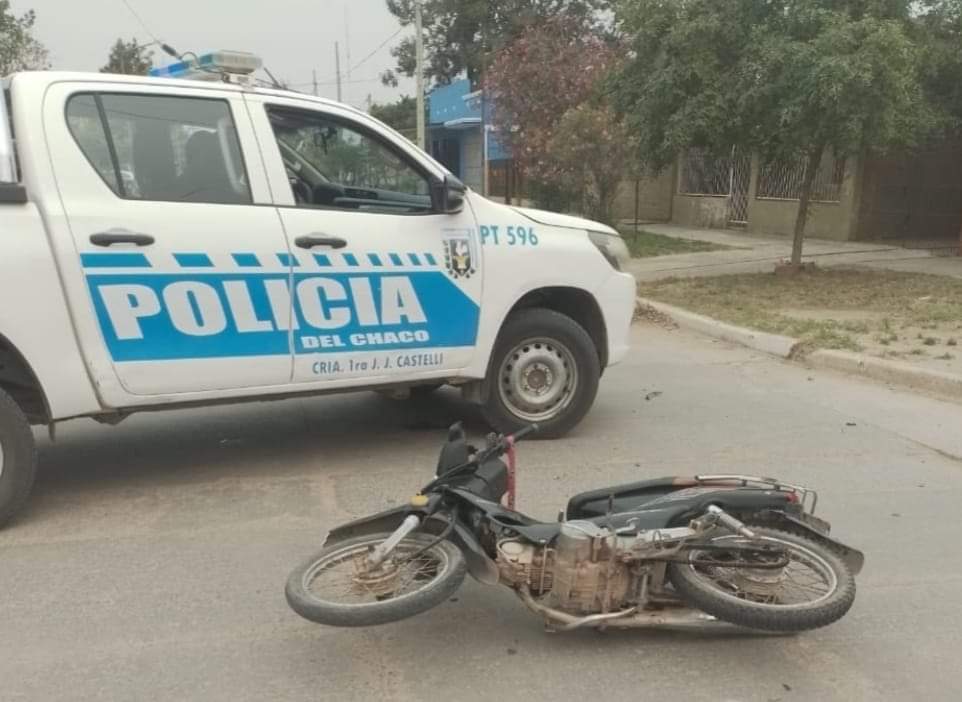 J.J CASTELLI: CONDUCTOR ALCOHOLIZADO EMBISTIÓ A UNA MOTOCICLISTA.