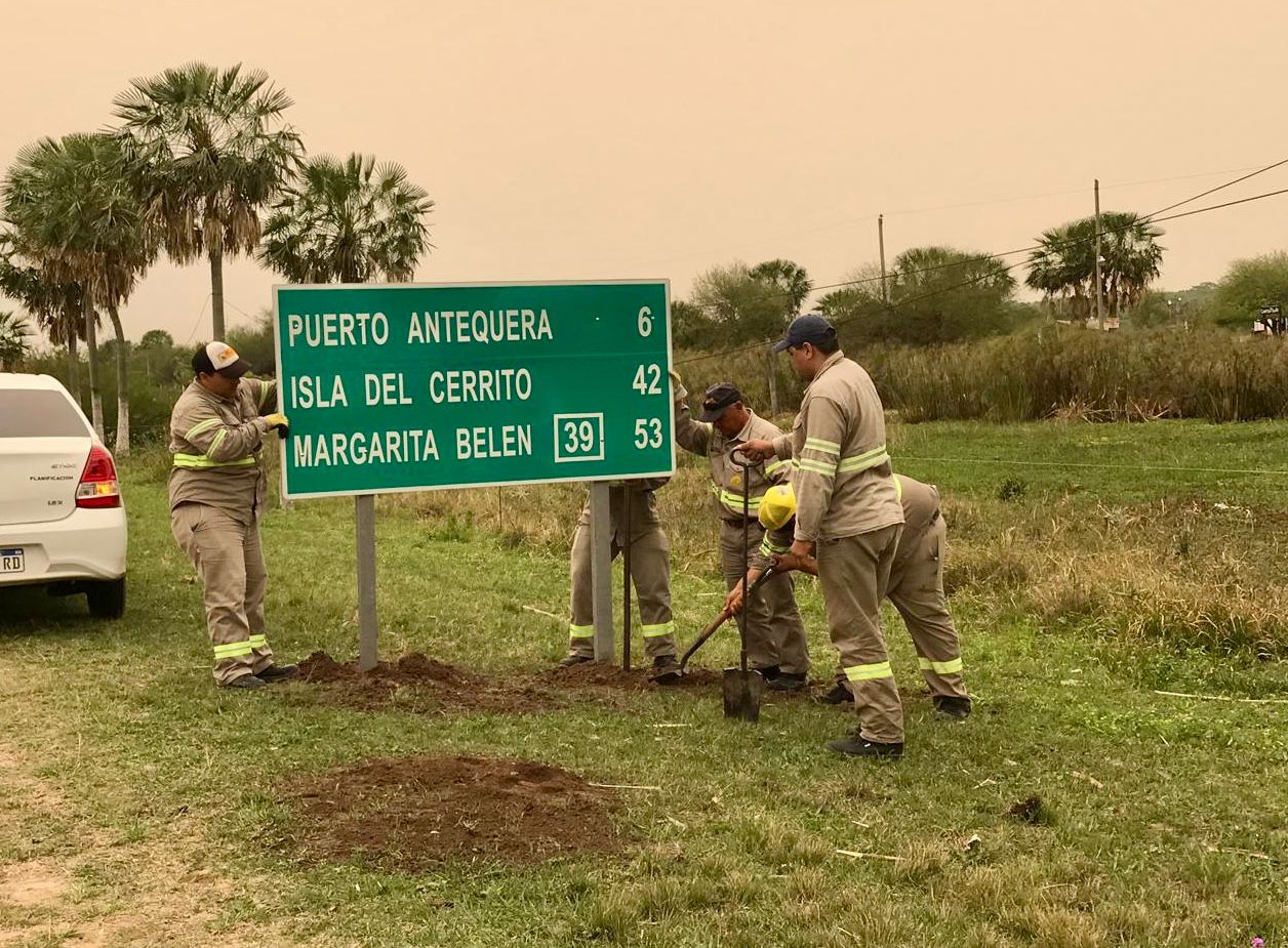 PESCA DEL DORADO: VIALIDAD PROVINCIAL TRABAJA EN LA PUESTA A PUNTO DEL ACCESO A LA ISLA DEL CERRITO.  