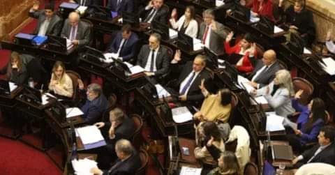 EL SENADO APROBÓ CON CAMBIOS LA BOLETA ÚNICA DE PAPEL.