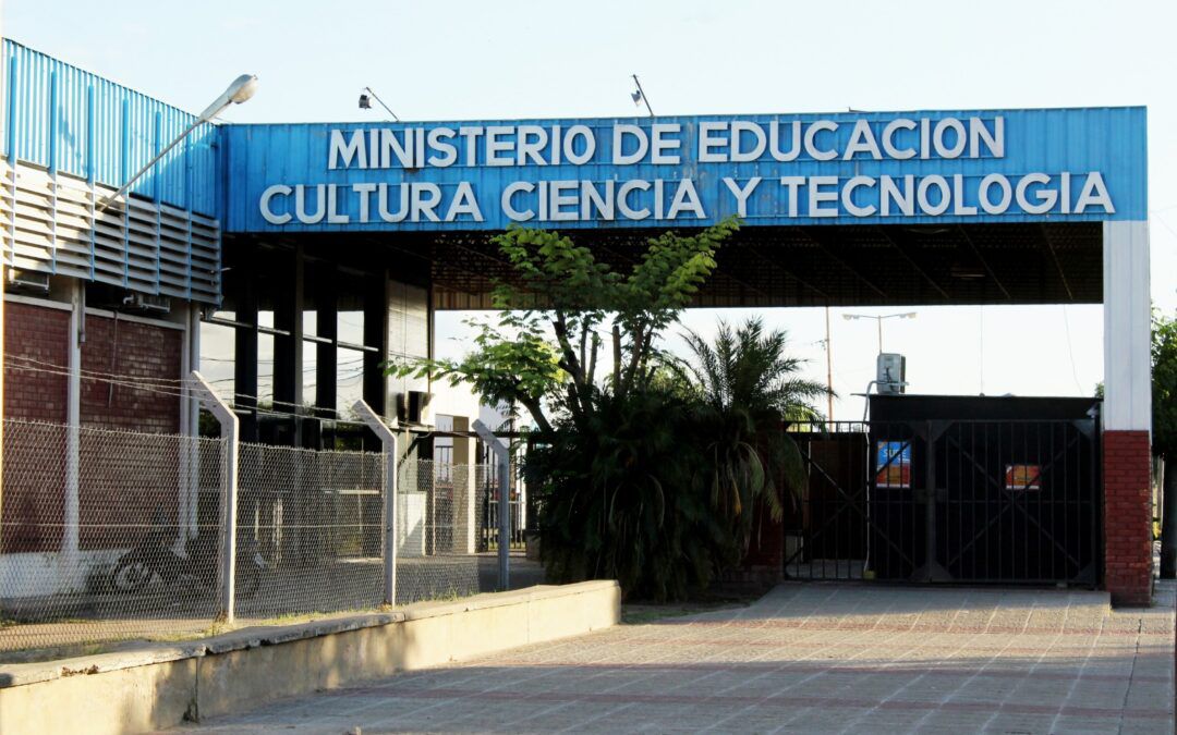 POR RESOLUCIÓN DEL MINISTERIO DE EDUCACIÓN SE REANUDAN LOS CONCURSOS DOCENTES.