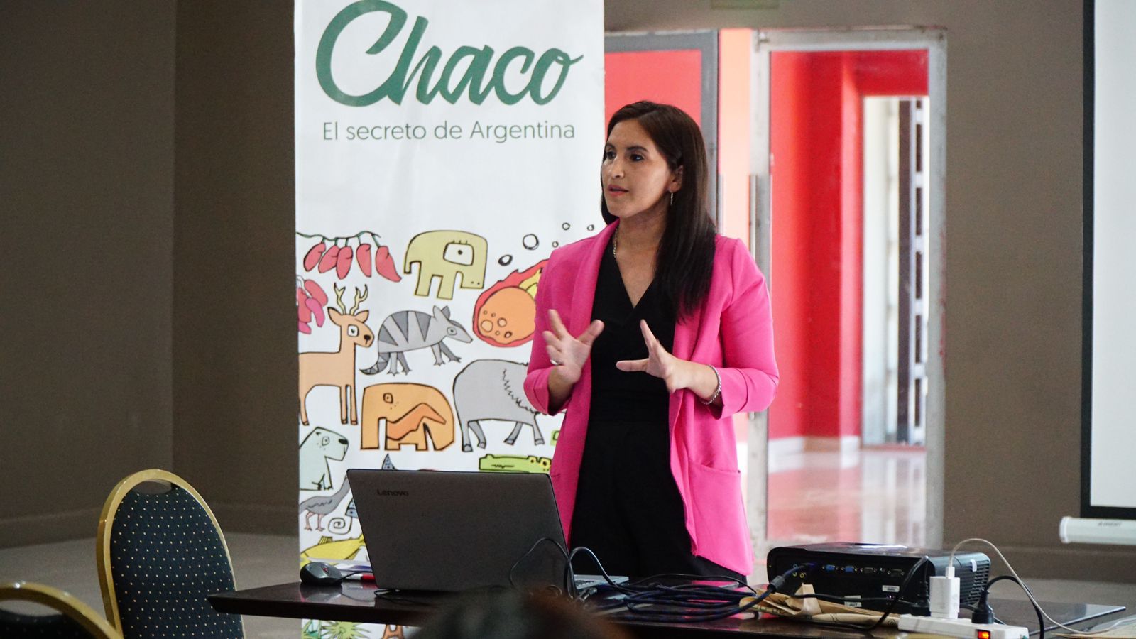 CHARATA: TALLER DE ANFITRIONES TURÍSTICOS Y SABORES DEL CHACO.