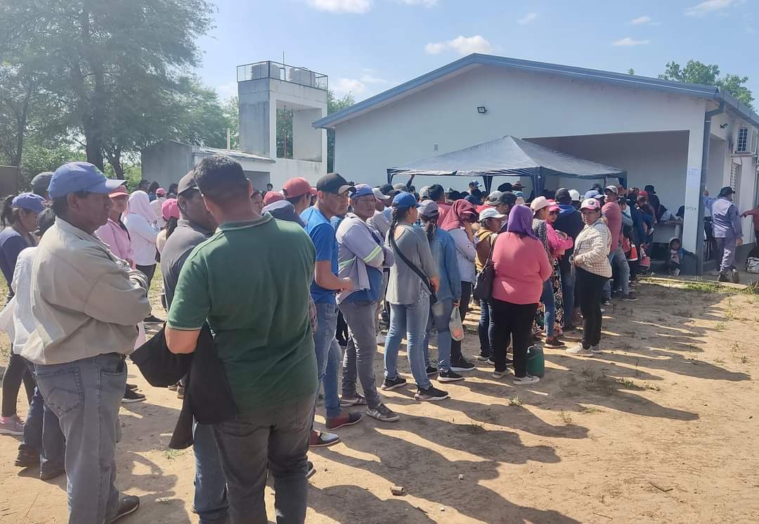 PARAJE 10 DE MAYO: COMENZÓ HOY EL OPERATIVO INTERFLUVIO CHAQUEÑO N°125 PARA LLEVAR ASISTENCIA A FAMILIAS DE DIFERENTES PARAJES DE EL IMPENETRABLE.