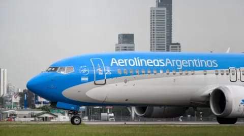 PRIVATIZACIÓN DE AEROLÍNEAS: EL GOBIERNO ANALIZA INCLUIR EL PROYECTO EN SESIONES EXTRAORDINARIAS.