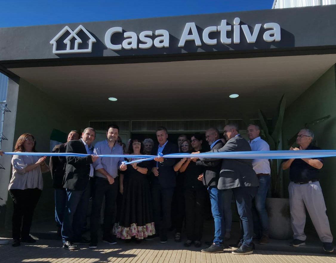 SÁENZ PEÑA: EL GOBERNADOR ZDERO INAUGURÓ EL ESPACIO INTEGRAL PARA ADULTOS MAYORES “CASA ACTIVA”.