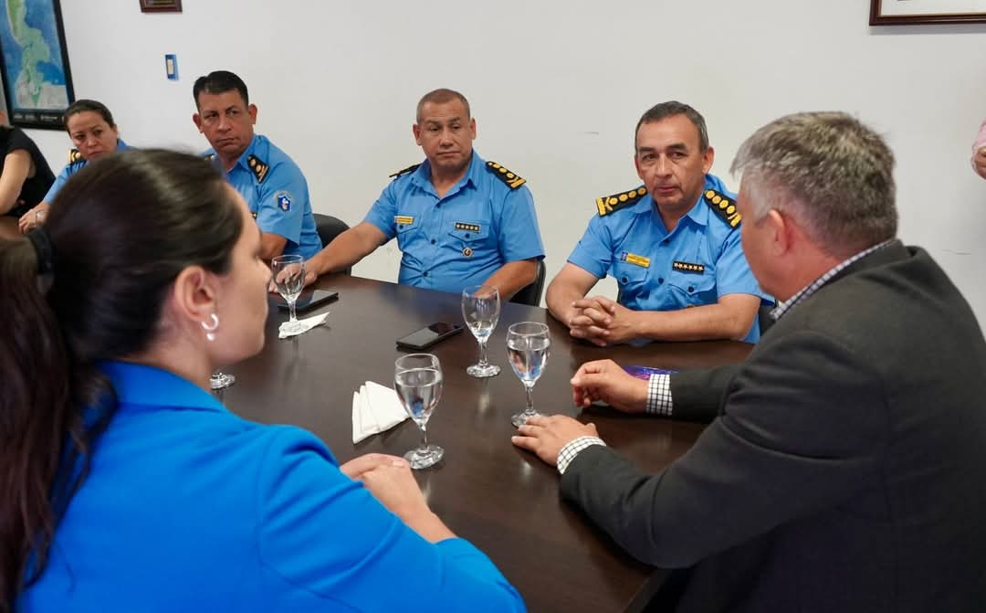 EL GOBIERNO PROVINCIAL COORDINA Y GARANTIZA LA SEGURIDAD EN LA ENTREGA DE BOLSINES NAVIDEÑOS 